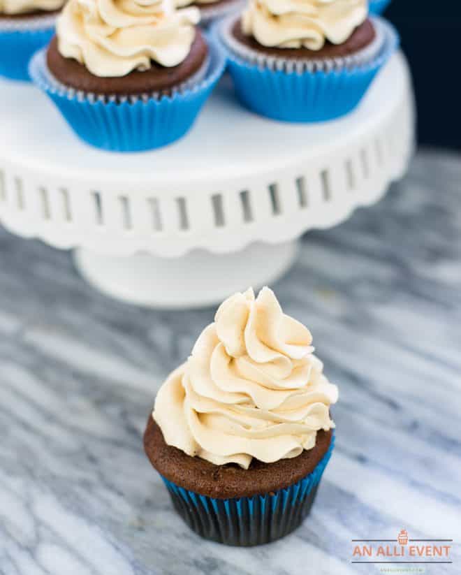 Chocolate Cupcakes with Peanut Butter Buttercream Frosting