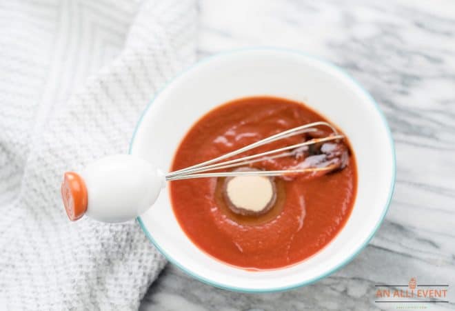 Tomato-Sauce-20-Minute-Meatloaf