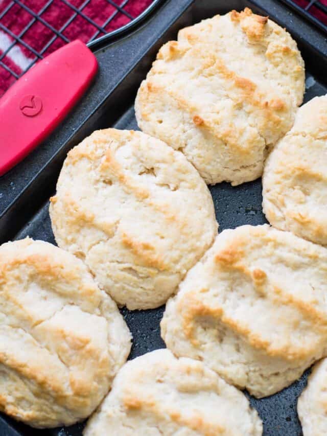Mom’s Homemade Biscuits