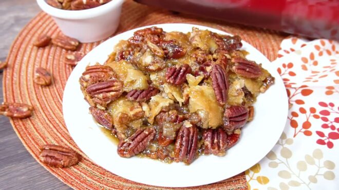 a big serving of pecan pie cobbler