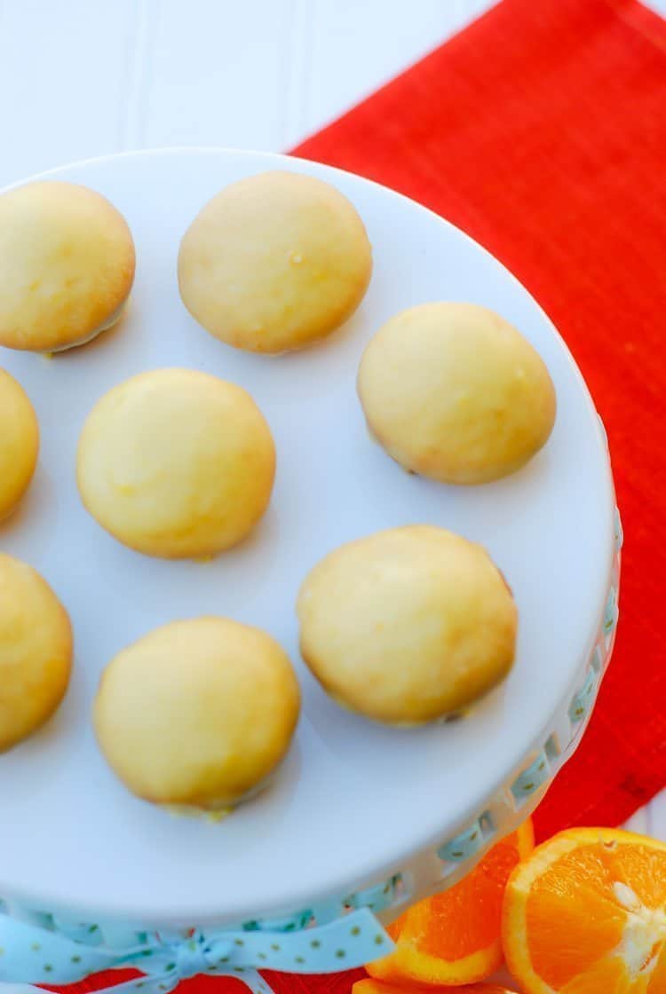 How to Make Orange Blossoms (Mini Cupcakes) An Alli Event