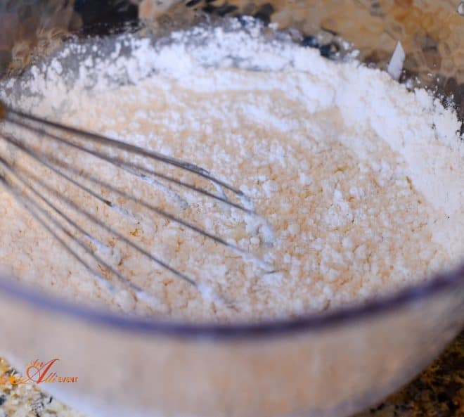 Blackberry Cobbler - Easy and Delicious