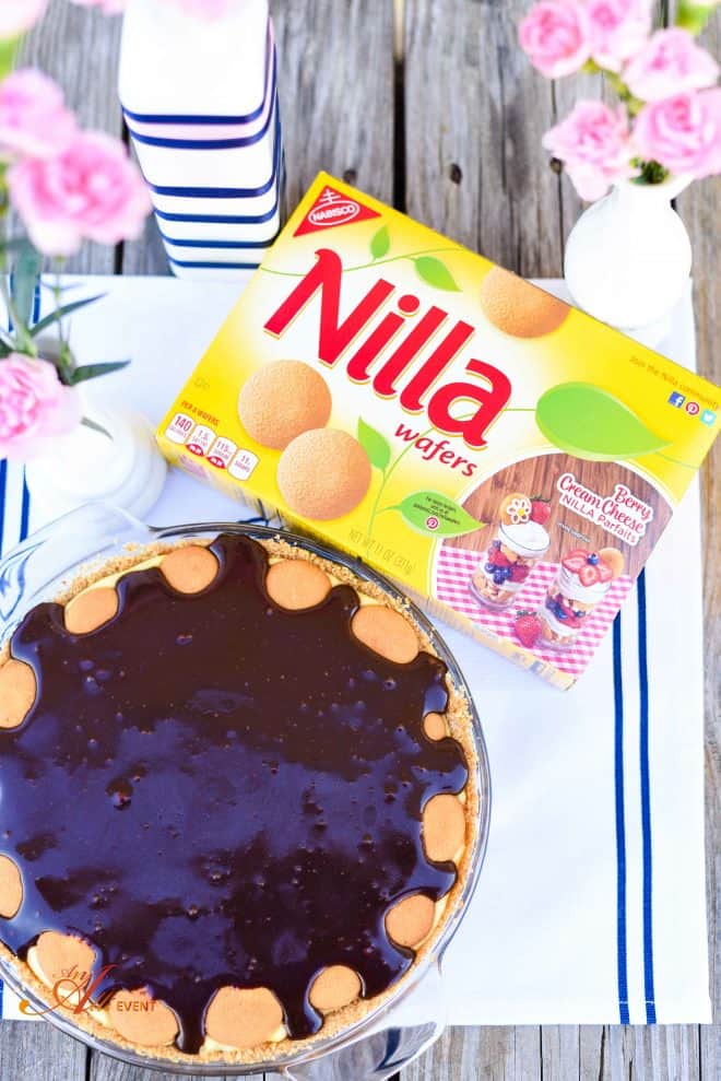 Chocolate Eclair Pie and 5-Minute Spring Centerpiece