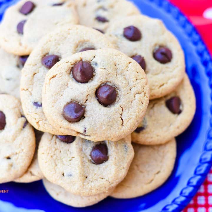 Chocolate Chip Peanut Butter Cookies