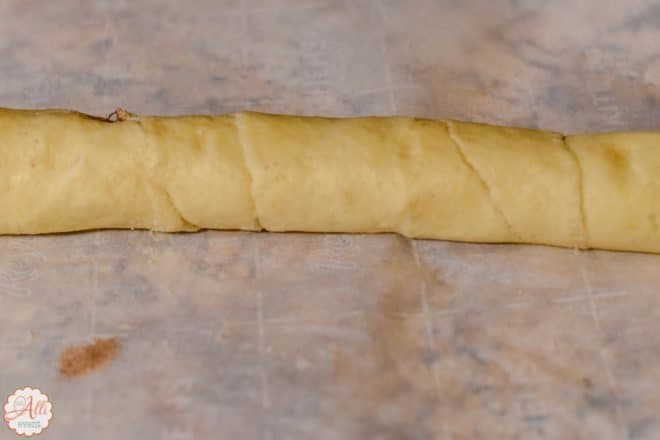 How to Make Crescent Roll Cinnamon Rolls