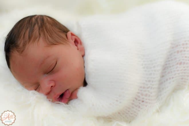 Newborn Baby Photos of Fin