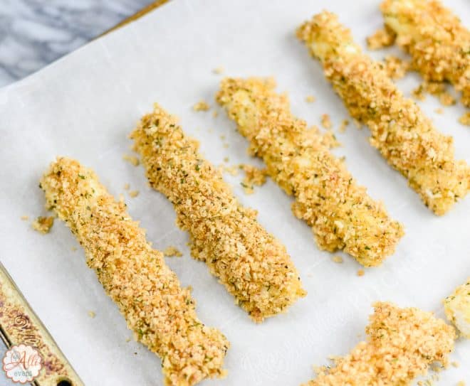 How to Make Baked Mozzarella Sticks