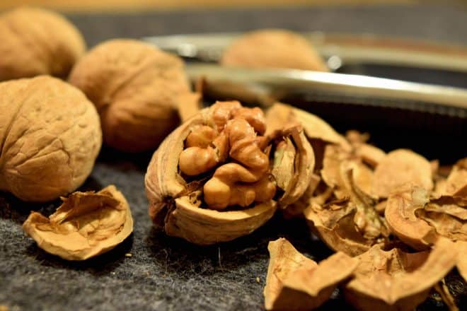 Eat More Walnuts for New Year Health Kick