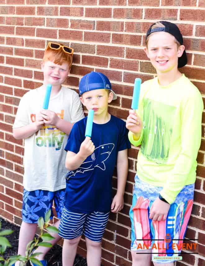 Summertime Activities For the Family - kids eating slushed pops