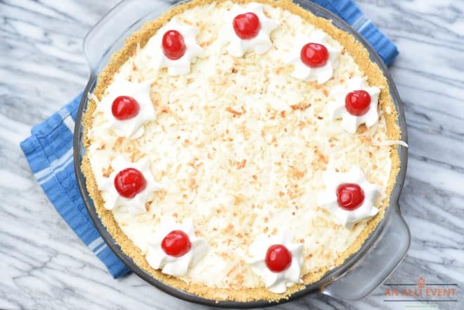 How to Make a Frozen Pina Colada Pie