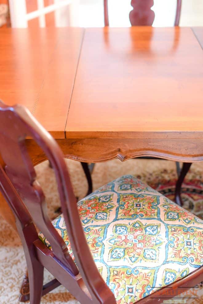 Dining Room Chairs - Easy Makeover