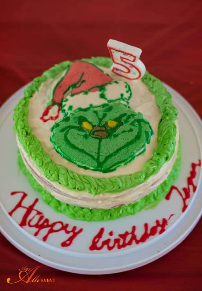 How the Grinch Stole Christmas Birthday Cake