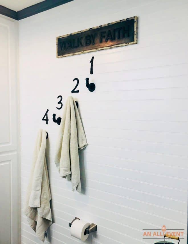 Unique Towel Holders for New Bathroom Remodel