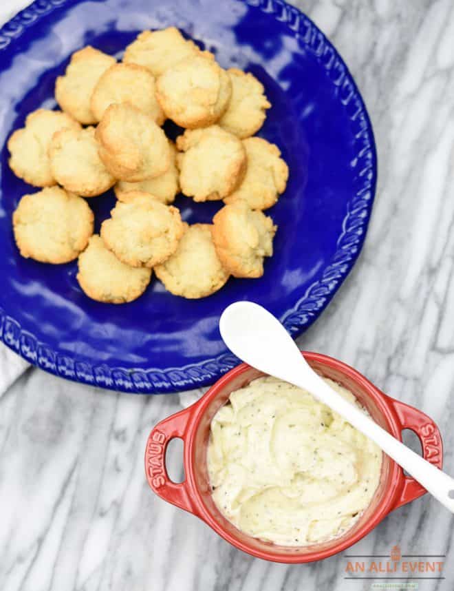 Sour Cream Muffin Bites 