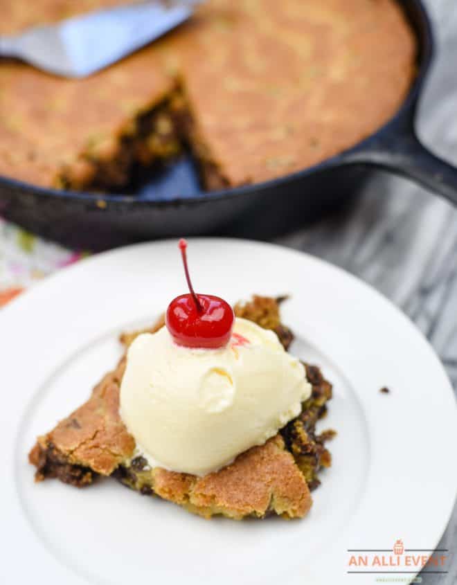 Skillet Chocolate Chip Cookie - Ready to Serve