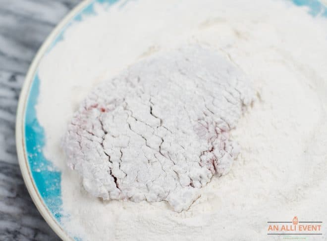 steaks dredged in flour