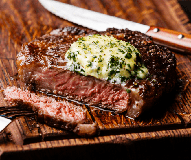 Grilled-Ribeye-Steak-On-Cutting-Board