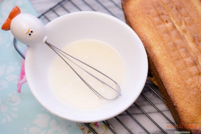 Lemon Glaze in white bowl