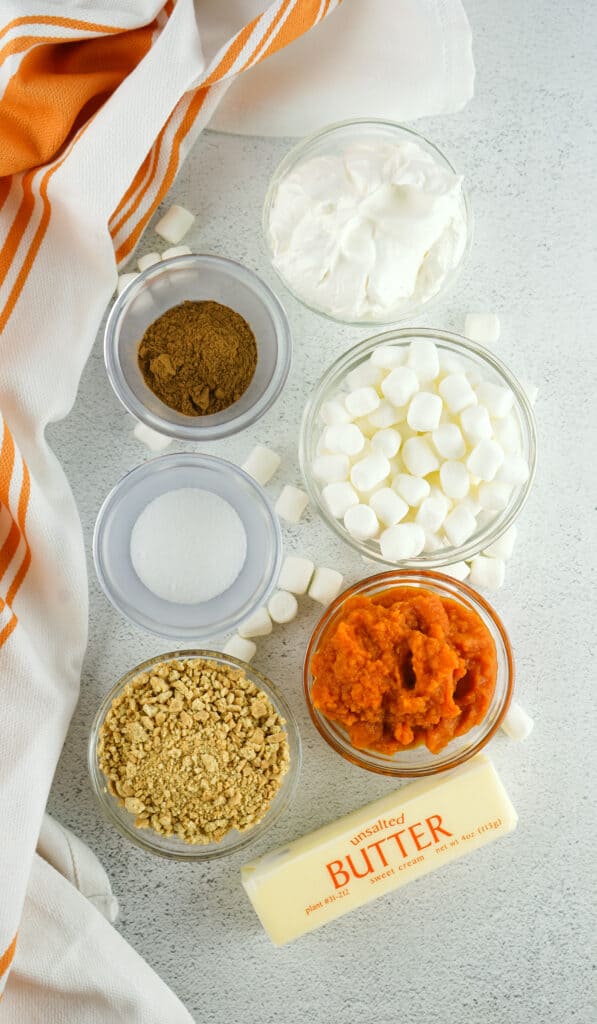 Ingredients To Make No-Bake Pumpkin Pie