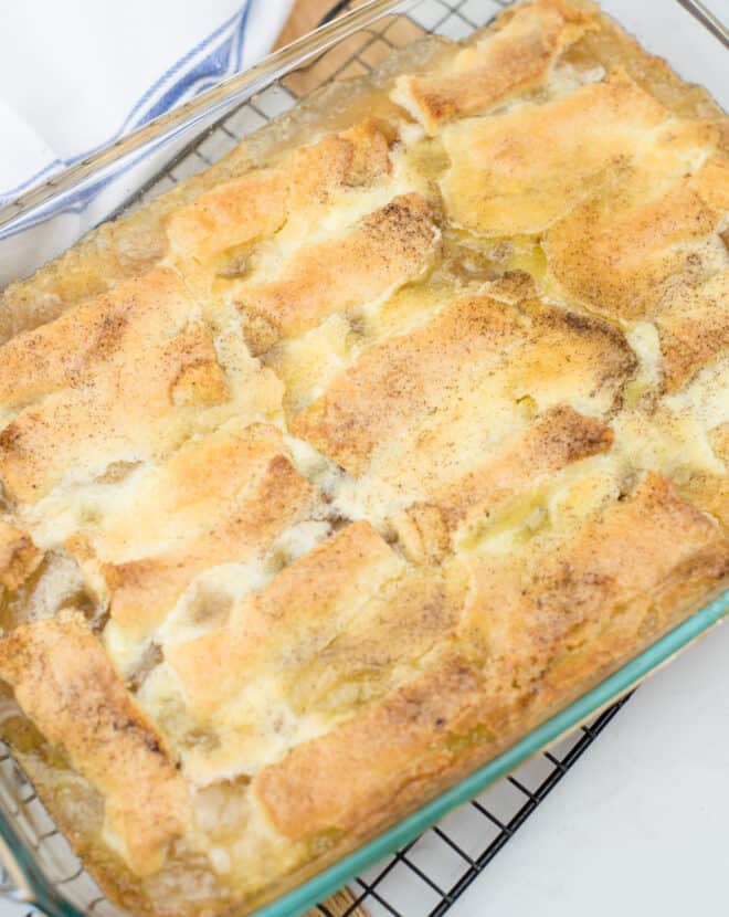 easy apple cobbler fresh out of the oven